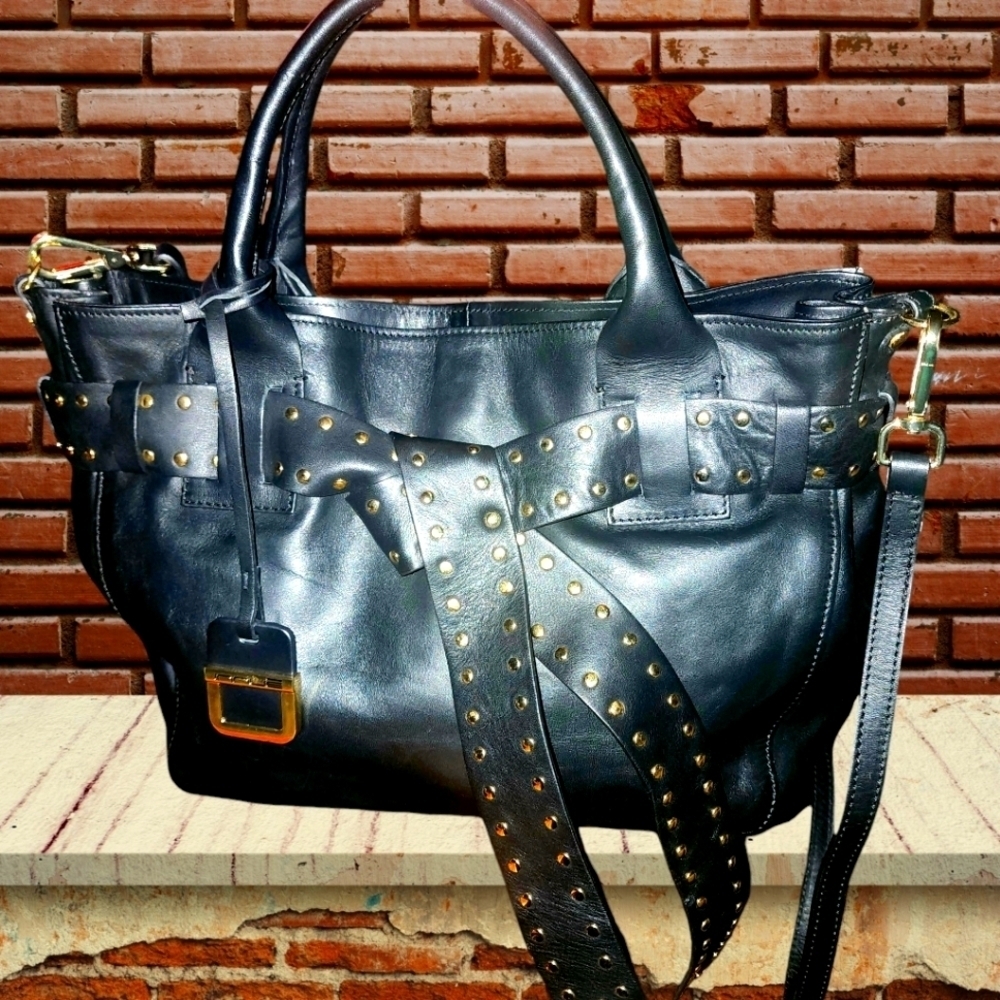 INNUE Italian Leather Satchel